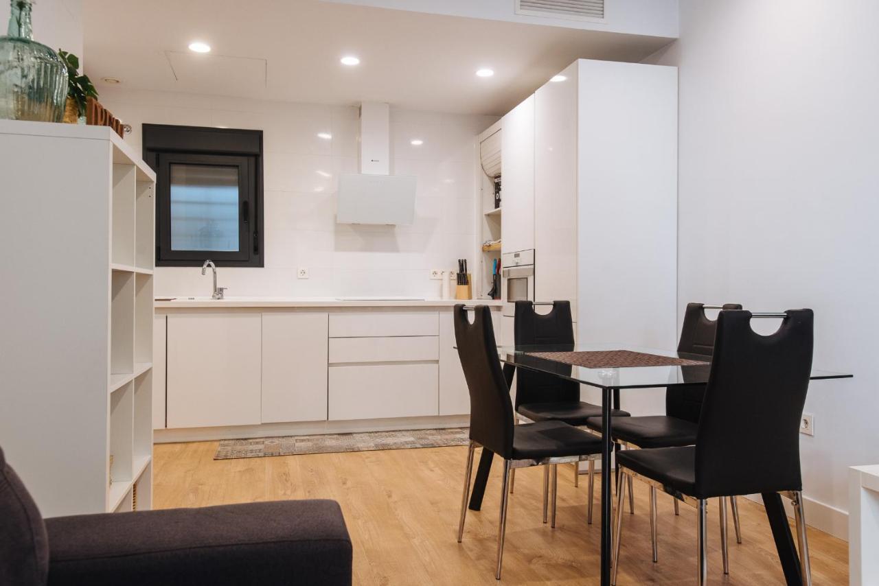 Apartamento Apartamento estelar con piscina y garaje nervión Sevilla Exterior foto